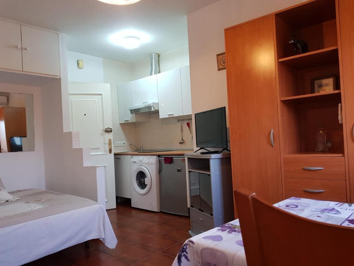 Estudio Con Vistas En Apartamento